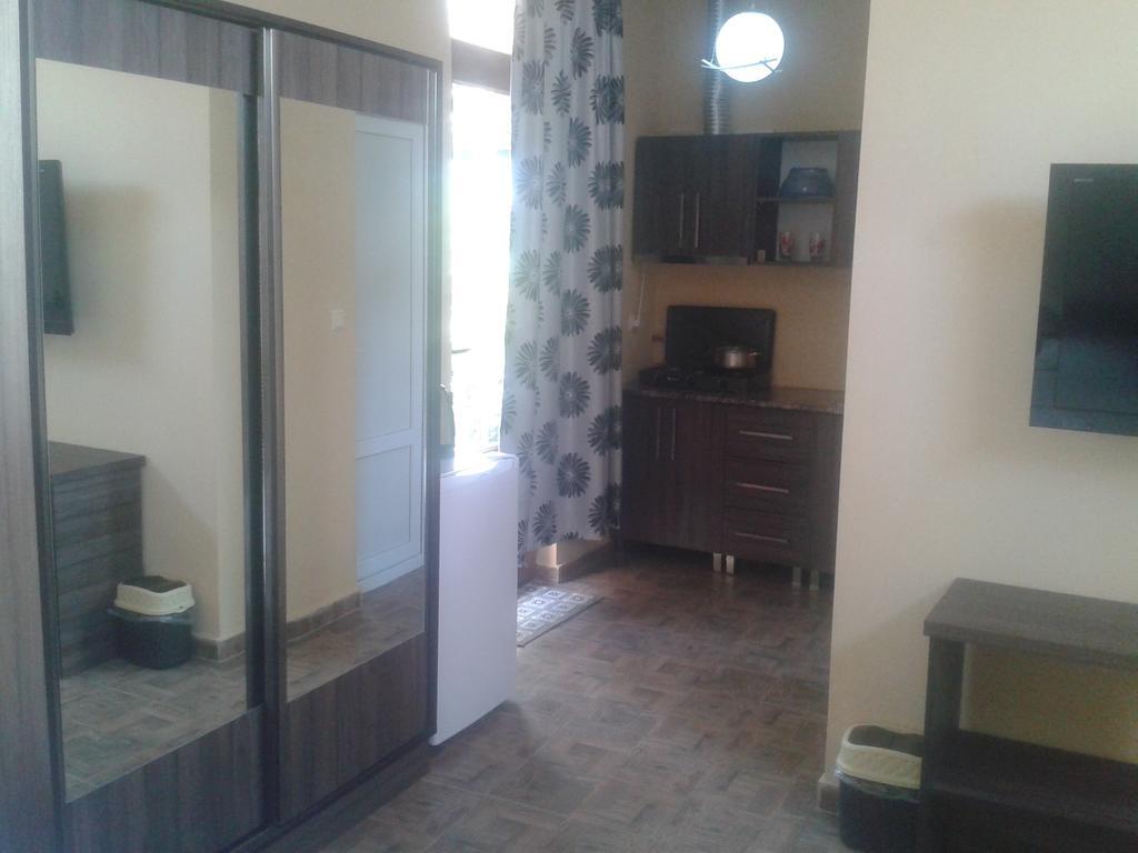 Maxim Mini Hotell Batumi Rom bilde