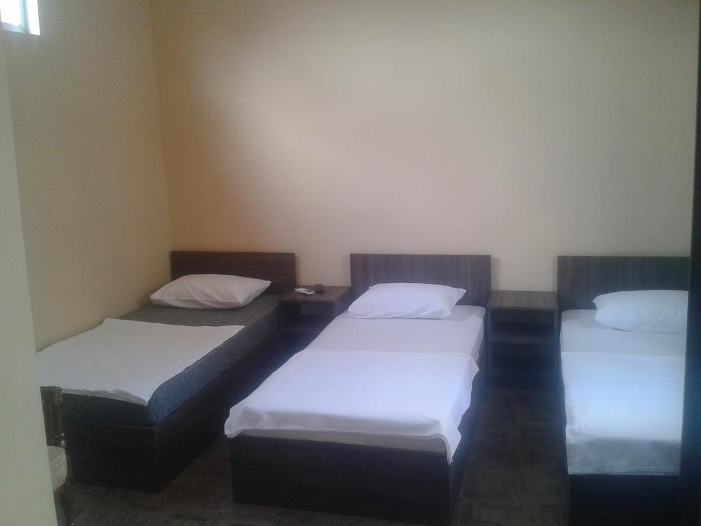 Maxim Mini Hotell Batumi Rom bilde